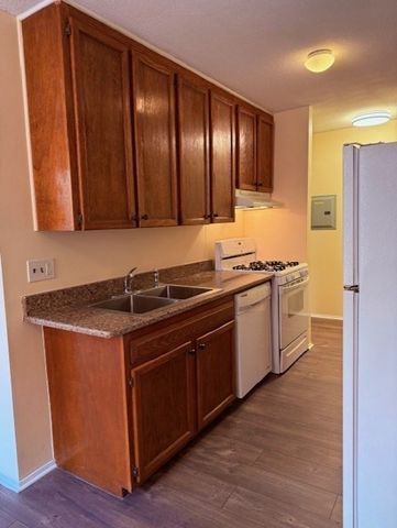 34 Shrewsbury Green I, Shrewsbury, MA 01545