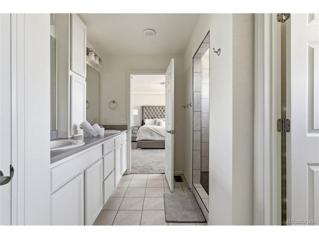 4524 N Picadilly Ct, Aurora, CO 80019