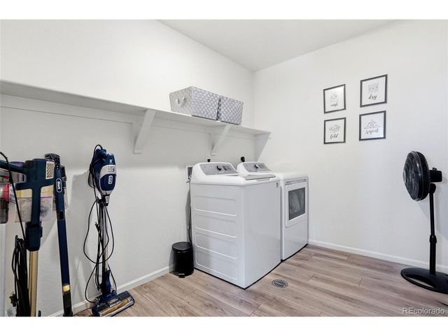 4524 N Picadilly Ct, Aurora, CO 80019