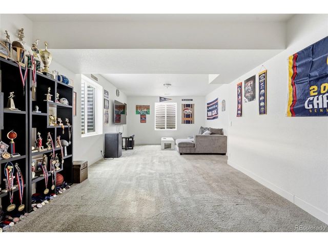 4524 N Picadilly Ct, Aurora, CO 80019