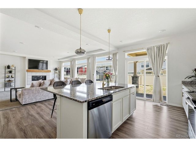 4524 N Picadilly Ct, Aurora, CO 80019