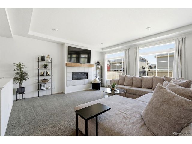4524 N Picadilly Ct, Aurora, CO 80019
