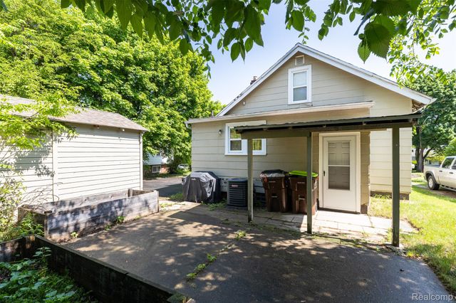 315 Brain Avenue, Belleville, MI 48111
