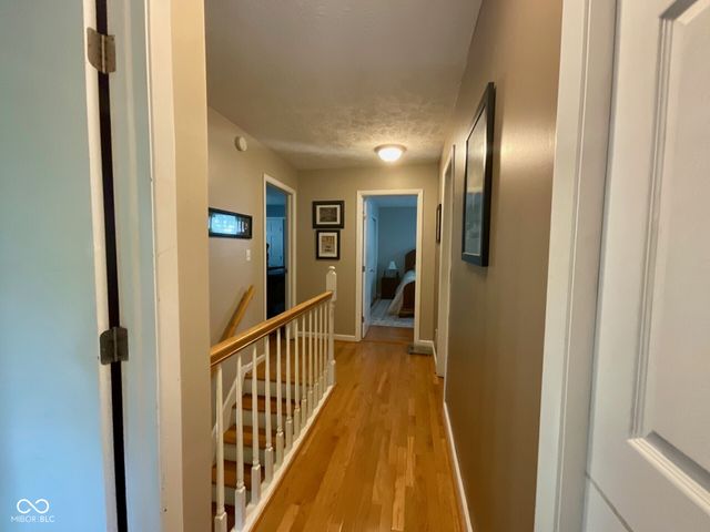 15830 E Lake Shore Drive N, Hope, IN 47246