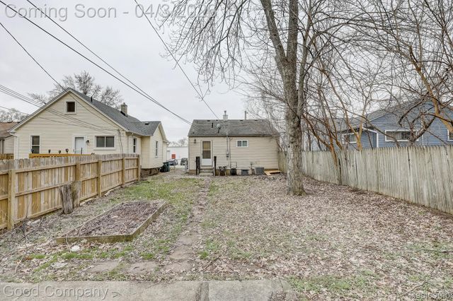 1370 Bertha Street, Ferndale, MI 48220