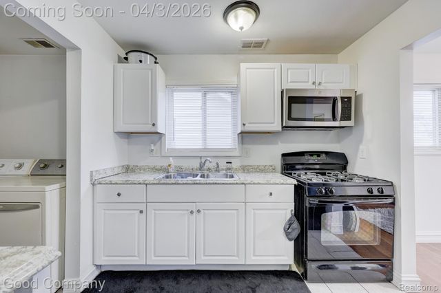 1370 Bertha Street, Ferndale, MI 48220