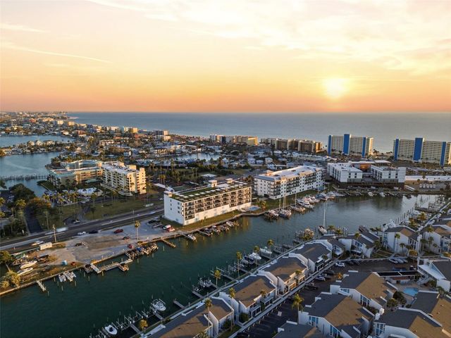 400 150TH AVENUE 305, Madeira Beach, FL 33708