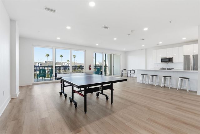 400 150TH AVENUE 305, Madeira Beach, FL 33708