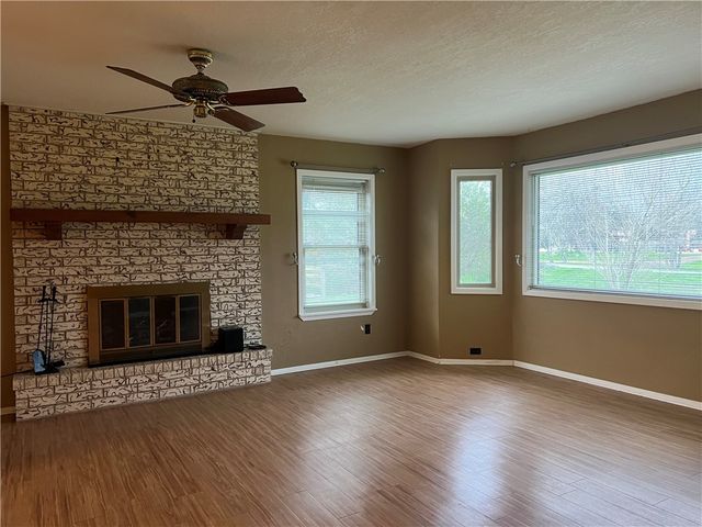 100 Kelly Lane, Lake City, TX 78368