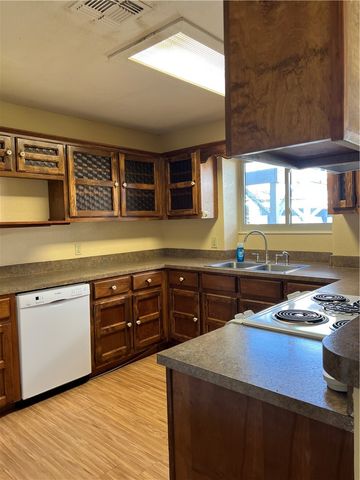 100 Kelly Lane, Lake City, TX 78368