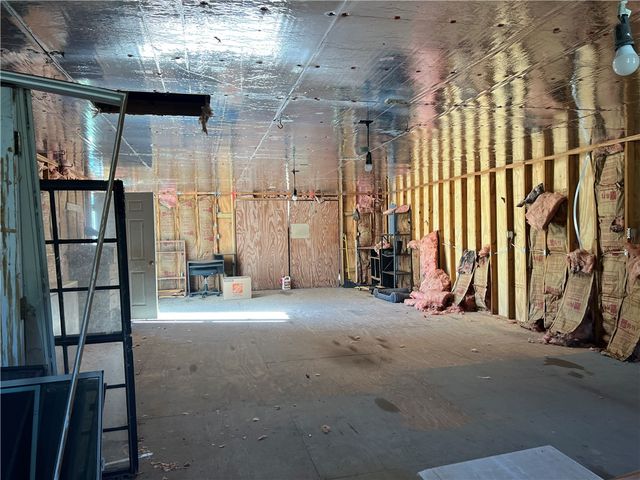 100 Kelly Lane, Lake City, TX 78368