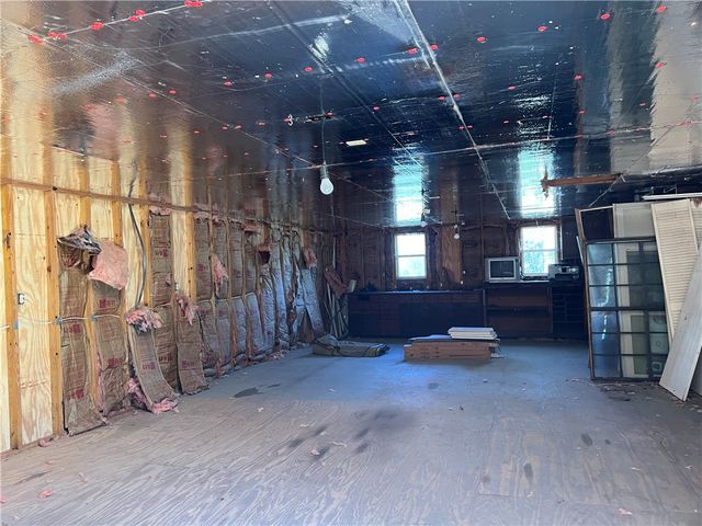 100 Kelly Lane, Lake City, TX 78368