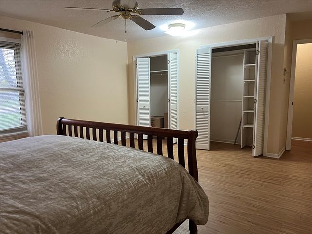 100 Kelly Lane, Lake City, TX 78368