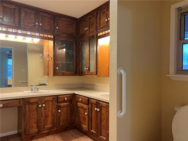 100 Kelly Lane, Lake City, TX 78368