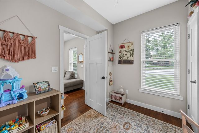 2629 Mt Vernon Road SE, Cedar Rapids, IA 52403