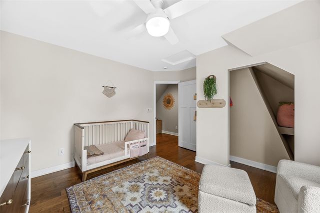 2629 Mt Vernon Road SE, Cedar Rapids, IA 52403