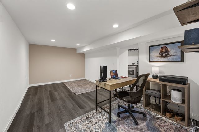 2629 Mt Vernon Road SE, Cedar Rapids, IA 52403
