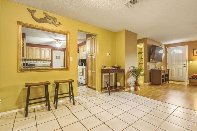 391 WALNUT COURT, Palm Harbor, FL 34683