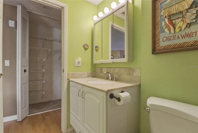 391 WALNUT COURT, Palm Harbor, FL 34683