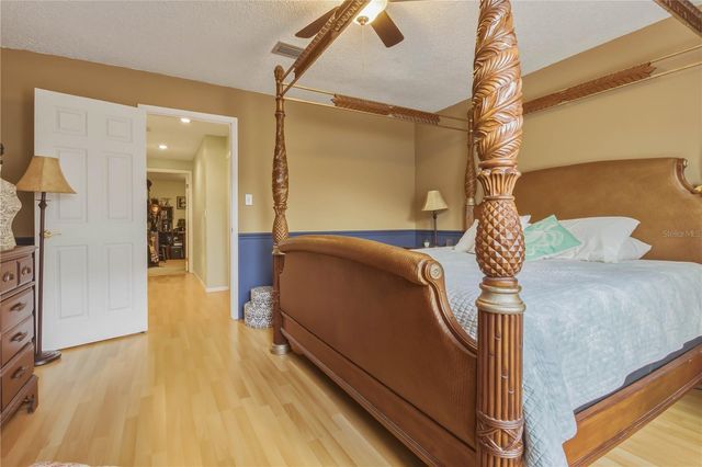 391 WALNUT COURT, Palm Harbor, FL 34683