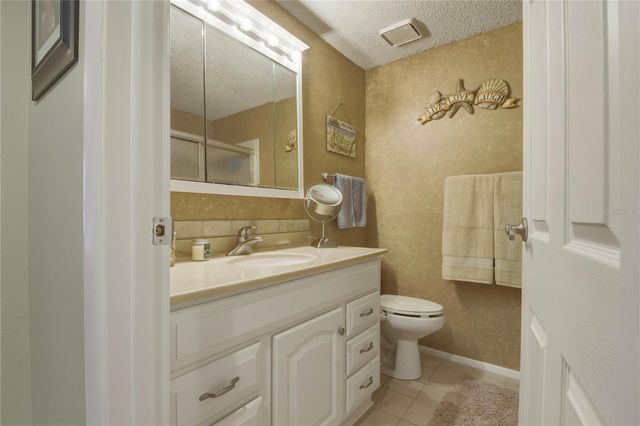 391 WALNUT COURT, Palm Harbor, FL 34683