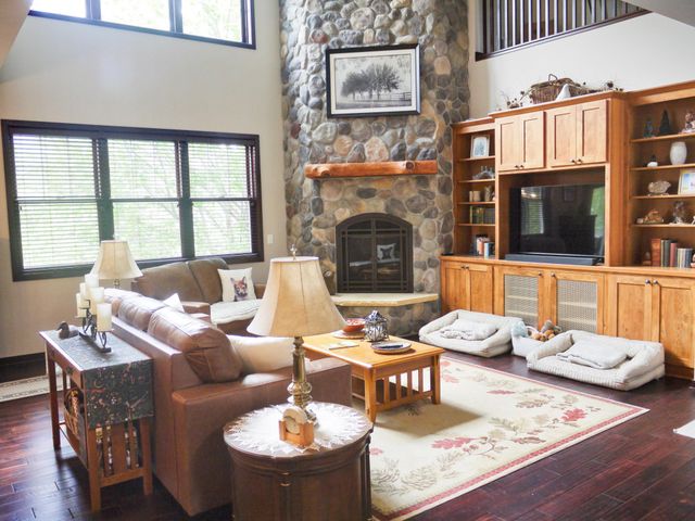 5250 167th Street W, Lakeville, MN 55044
