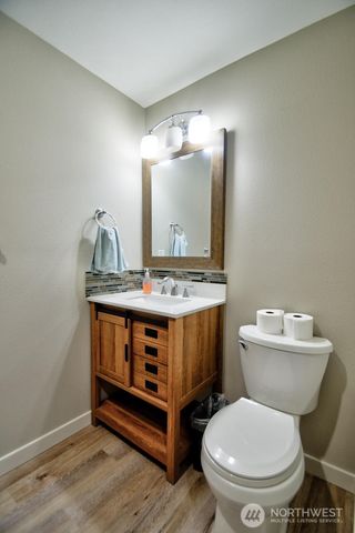 10819 57th Street E, Puyallup, WA 98372