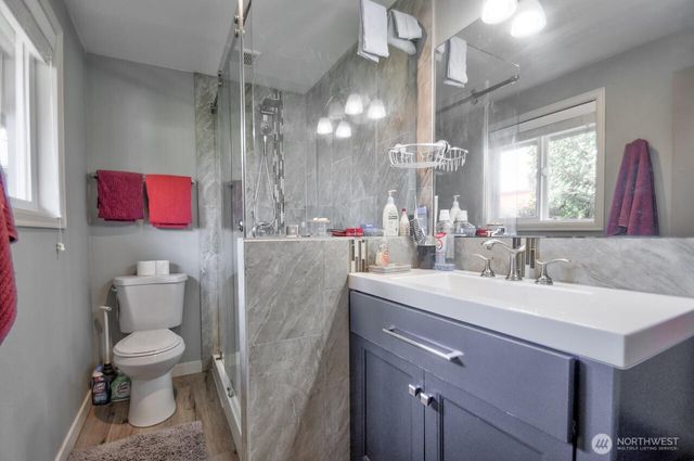 10819 57th Street E, Puyallup, WA 98372