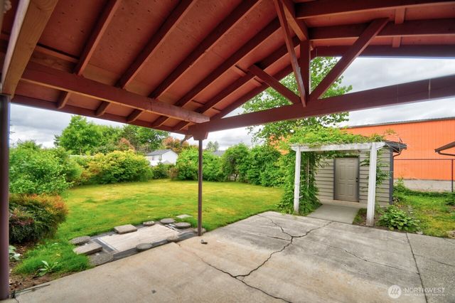 10819 57th Street E, Puyallup, WA 98372