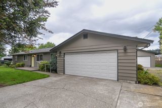 10819 57th Street E, Puyallup, WA 98372
