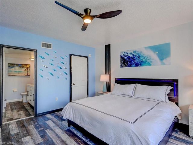 4431 Bay Beach LN 522, Fort Myers Beach, FL 33931