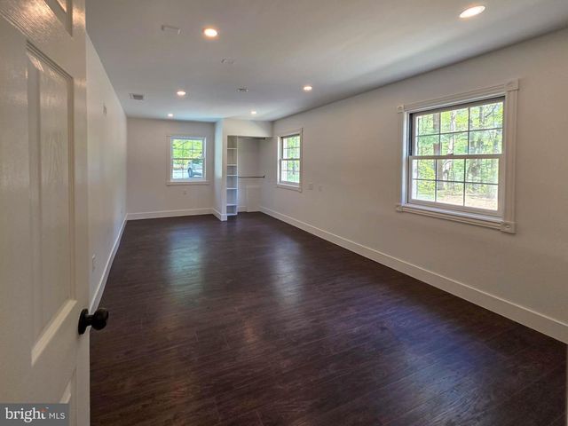 240 OAK DR, Orrtanna, PA 17353