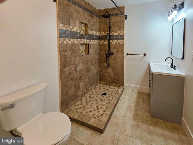 240 OAK DR, Orrtanna, PA 17353