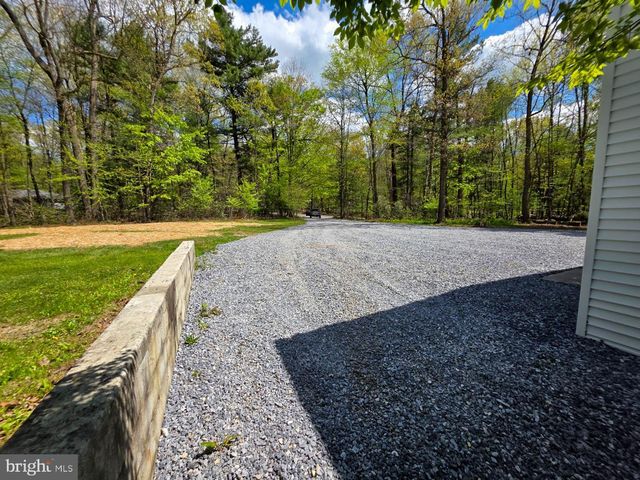 240 OAK DR, Orrtanna, PA 17353