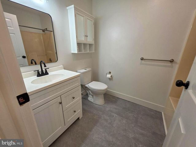 240 OAK DR, Orrtanna, PA 17353