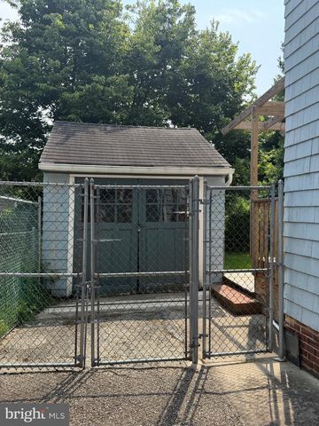 117 ABERNETHY DR, Trenton, NJ 08618