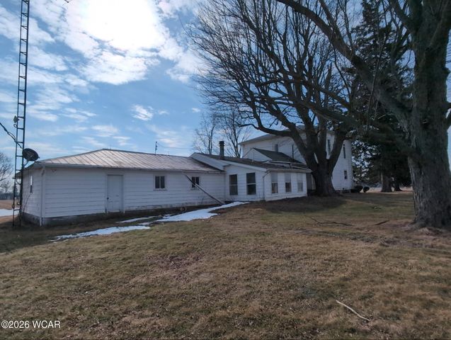 8170 Sandy Point Road, Lima, OH 45807