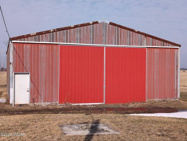 8170 Sandy Point Road, Lima, OH 45807