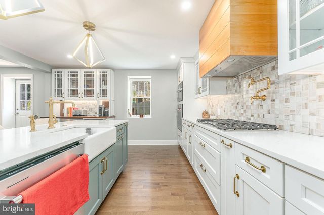 46 ROSEDALE RD, Wynnewood, PA 19096