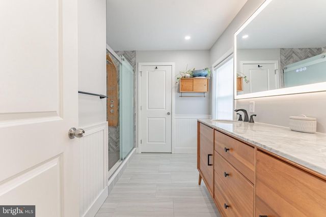 46 ROSEDALE RD, Wynnewood, PA 19096