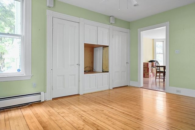 20 Riverview Ave, Waltham, MA 02453
