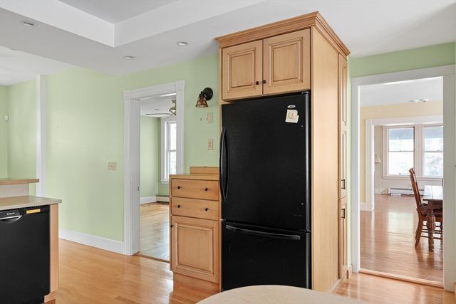 20 Riverview Ave, Waltham, MA 02453