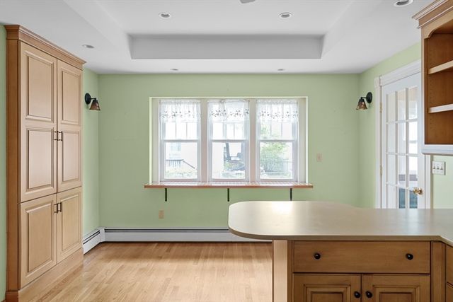 20 Riverview Ave, Waltham, MA 02453