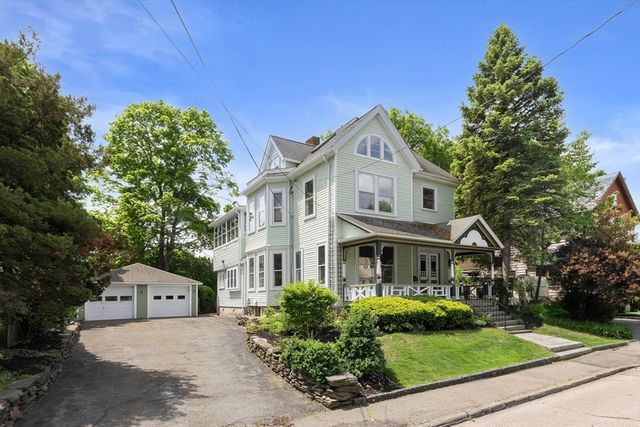 20 Riverview Ave, Waltham, MA 02453