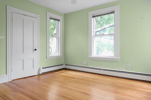 20 Riverview Ave, Waltham, MA 02453