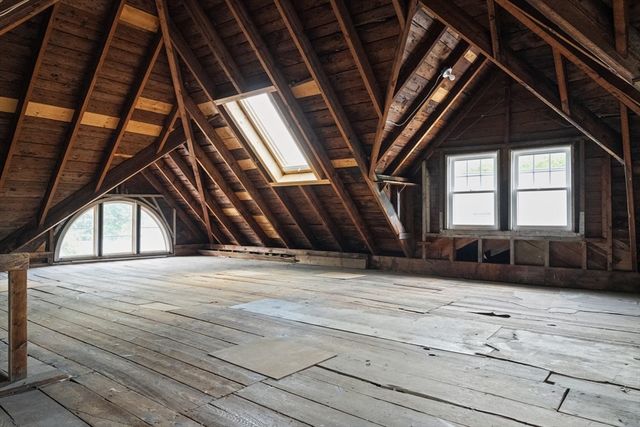 20 Riverview Ave, Waltham, MA 02453