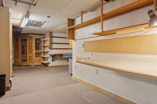 20 Riverview Ave, Waltham, MA 02453