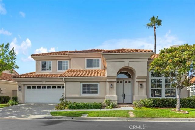 21285 Mazatlan, Mission Viejo, CA 92692