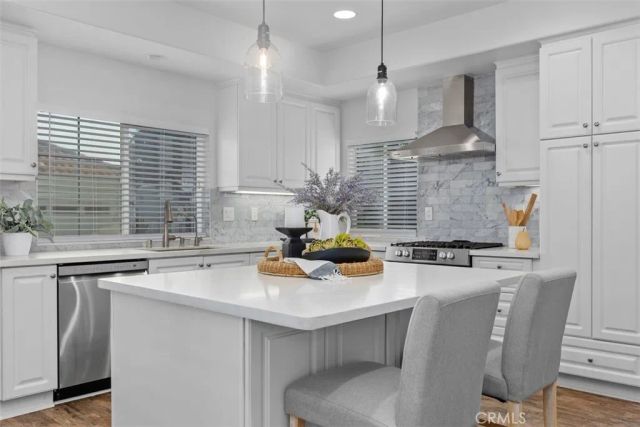 21285 Mazatlan, Mission Viejo, CA 92692