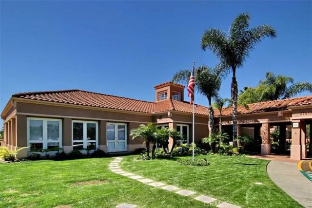 21285 Mazatlan, Mission Viejo, CA 92692